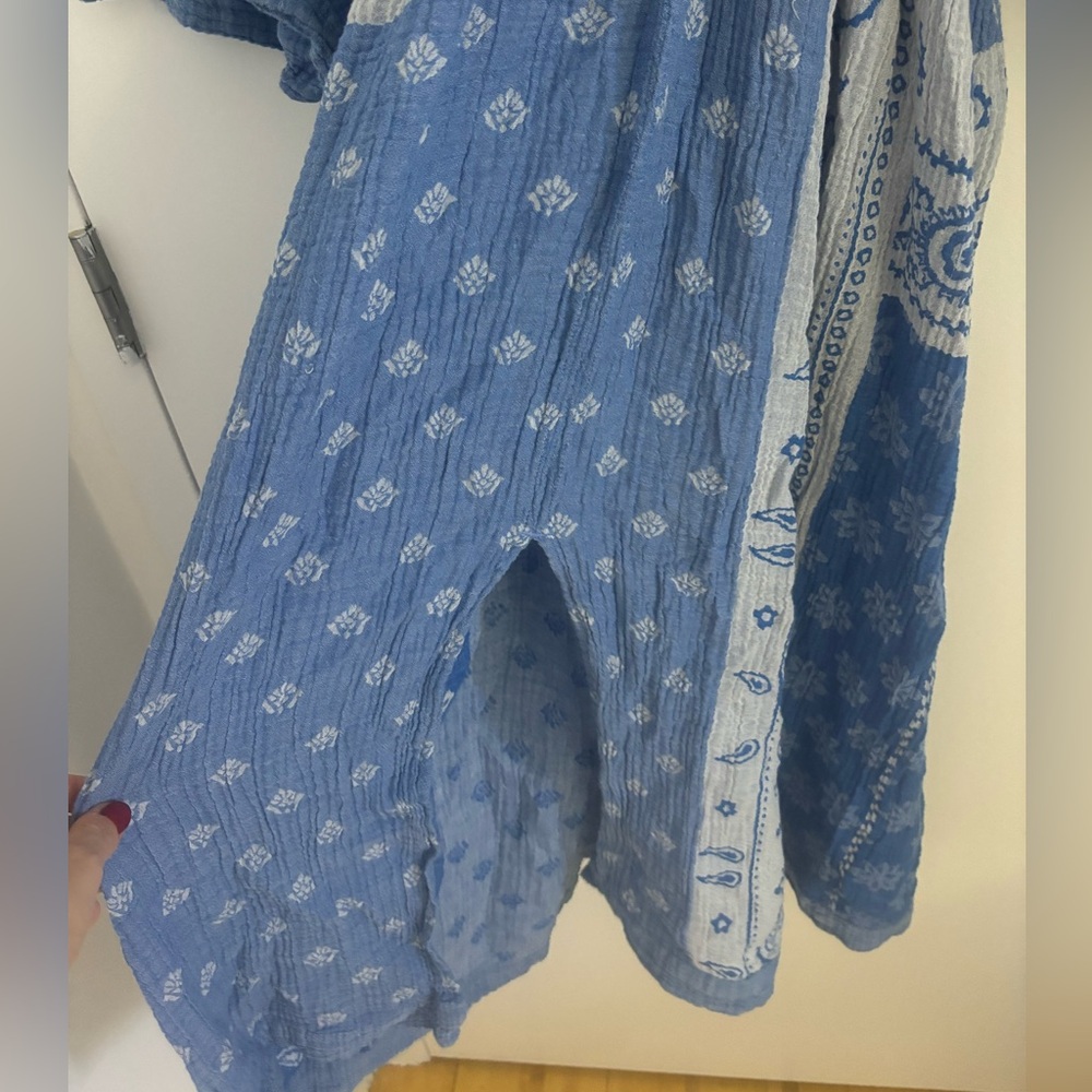 Anthropologie Indigo and Cream Patterned Maxi Caftan - Picture 6 of 6